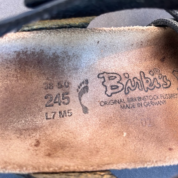 Birkenstock Lillie Criss Cross Strappy sandals Wo’s sz 7 - Picture 10 of 10